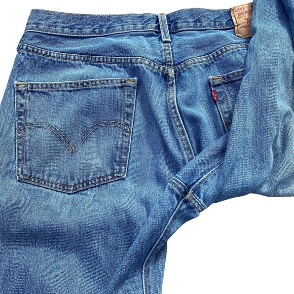 Levis 501 Straight Fit Denim Jeans 36 x 32 Stone Washed Blue Y2K Distressed - Picture 7 of 15